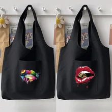 

Woman Bag Casual Shoulder Bag Commuter Shopping Handbag Europe and The United States Sexy Lips Pattern Printing Student Black