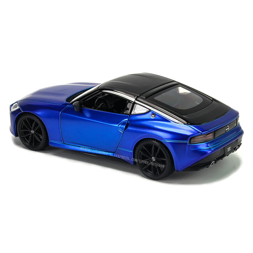 ミニカー 1/24 フェアレディZ おさな 新型 2023 maisto 青色