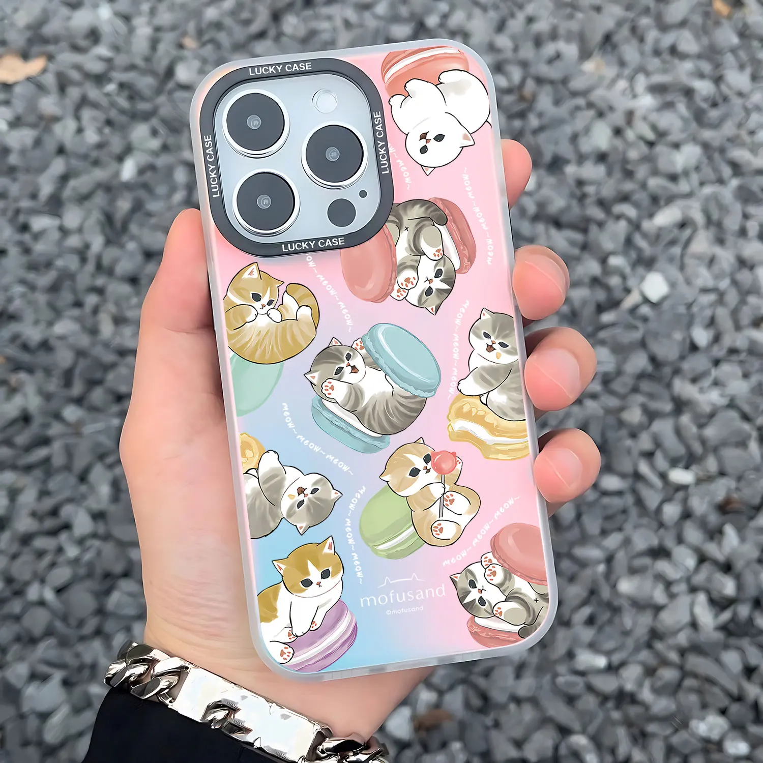 thumbnail image 1 of Funda de teléfono con gradiente láser Aurora mate para iPhone, carcasa de lujo con diseño divertido de gato m-mofusands para iPhone 15, 14, 13, 12, 11 Pro Max, XR, XSMax, 8 Plus, 1 of 5