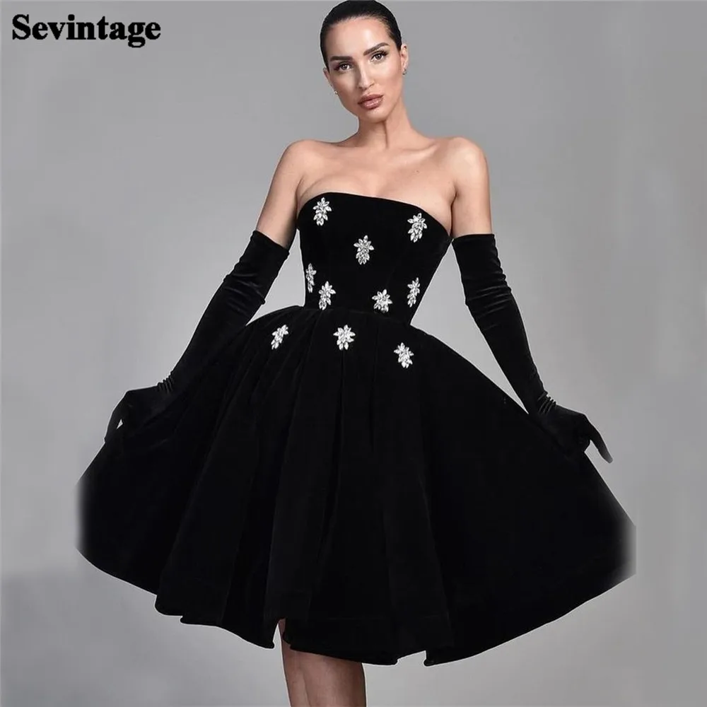 

Sevintage Fashion Black A-Line Prom Dress Strapless Sequineds Crystals Ball Gown Ruched Above Knee Evening Dress vestido de gala