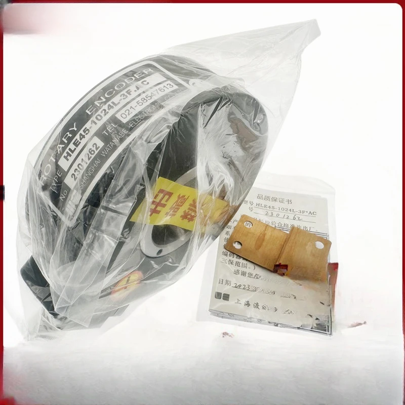 

The new Watanabe HLE45-1024L-3F.AC tower crane encoder HLE45P1024H600L3F