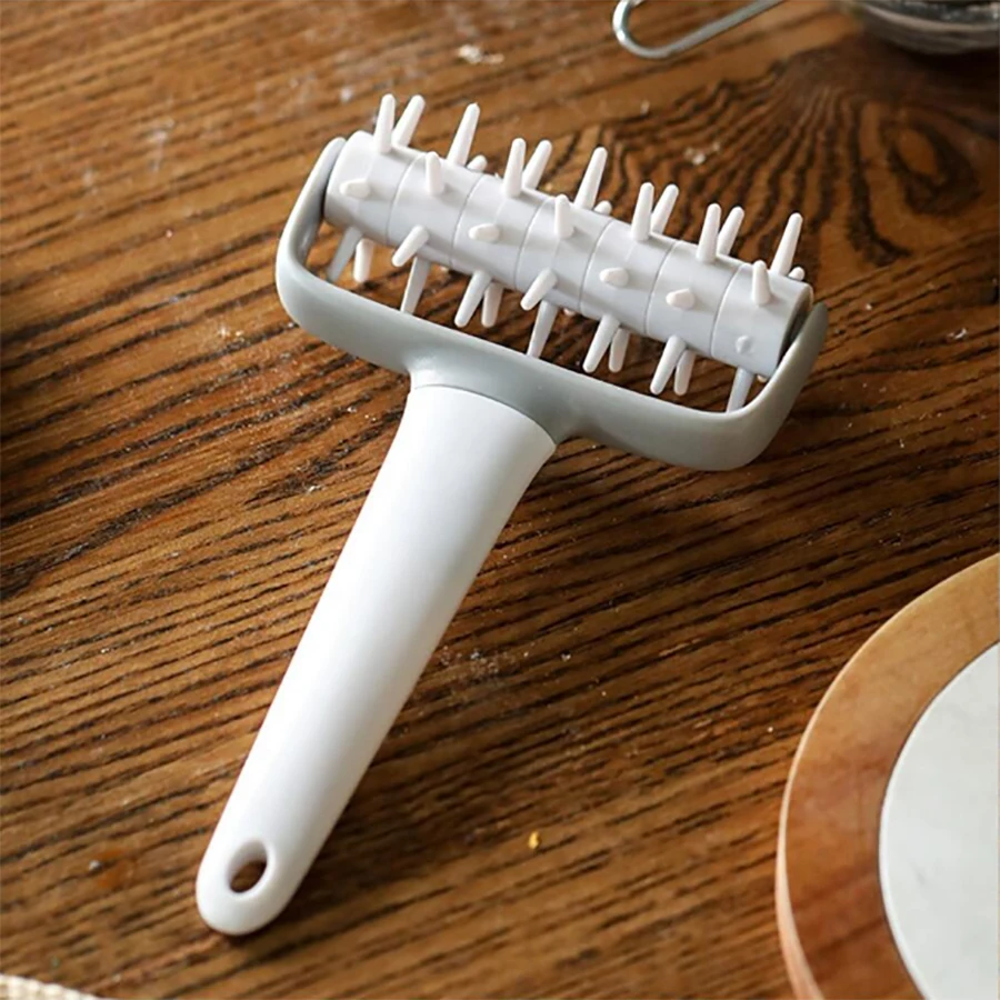 Pizza Dough Roller Punch 4