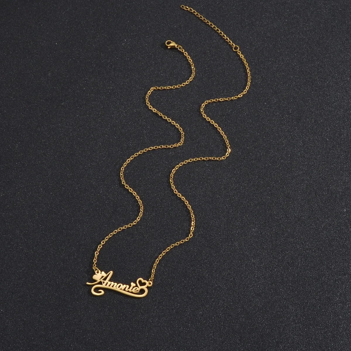 Рисунок 2 - Чокер из нержавеющей стали с именем на заказ