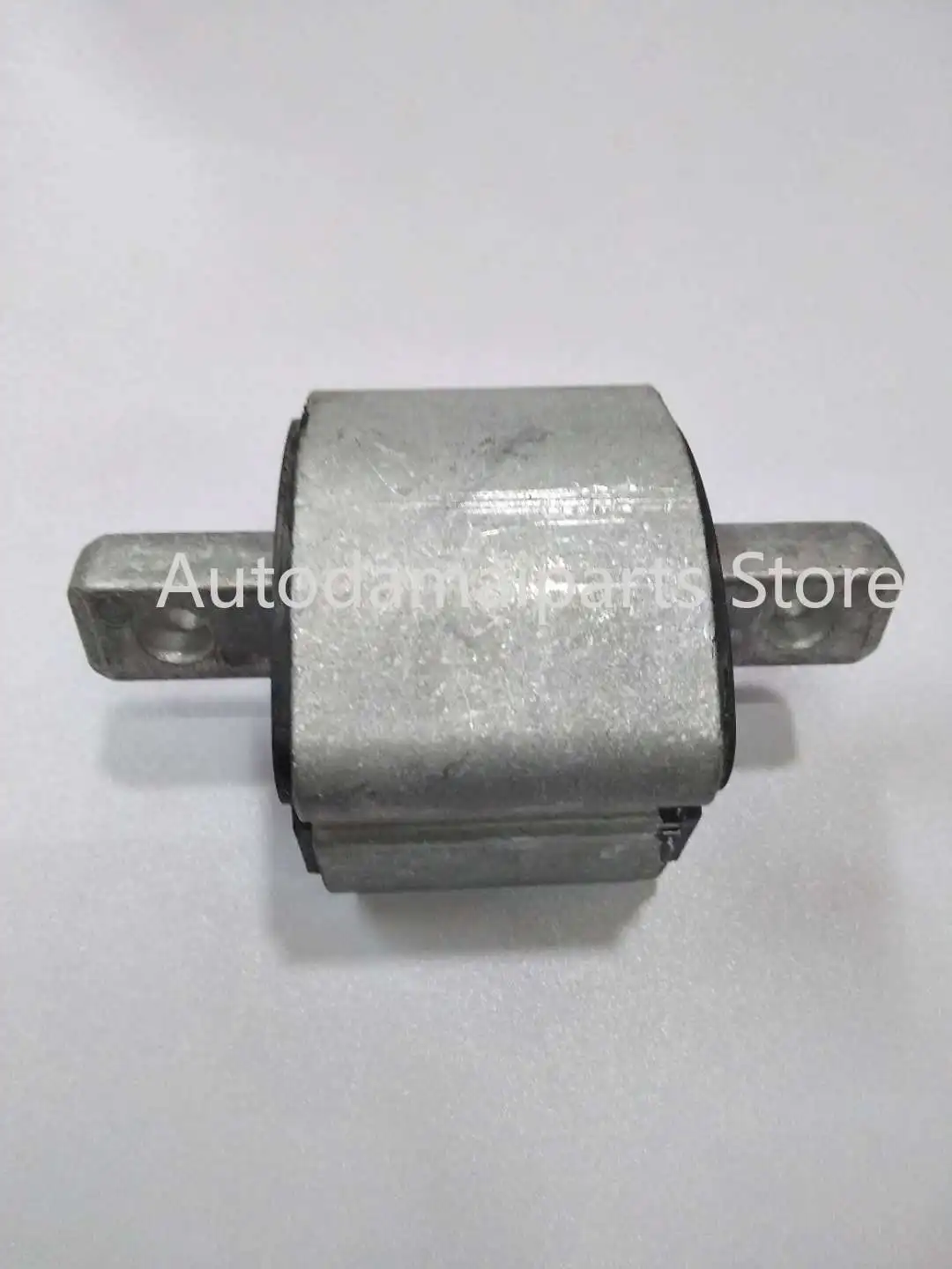 Крепление коробки передач для Mercedes-Benz W218 CLS320 CLS280 CLS350 CLS300 CLS500 CLS550 CLS55 A2122400418 |