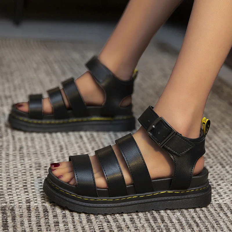 2023 Spot Large Summer New Thick Sole One Line Casual Sandali Romani Scarpe Da Donna Con Fibbia A Testa Tonda Transfrontaliera