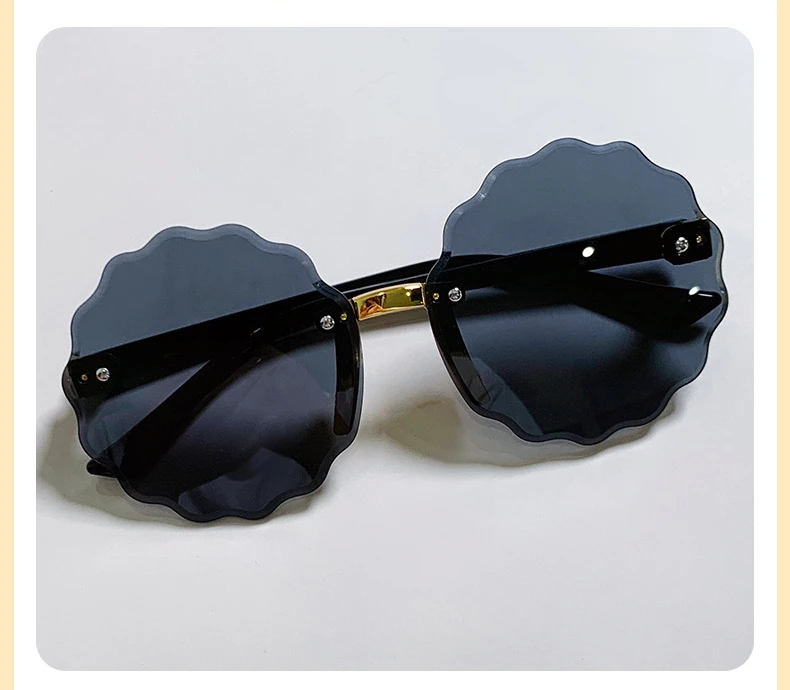 Children's Color Changing Sunglasses Retro Fashion Shade Sunglasses Girl Baby Frameless Party Travel Sunglasses_voghion.com