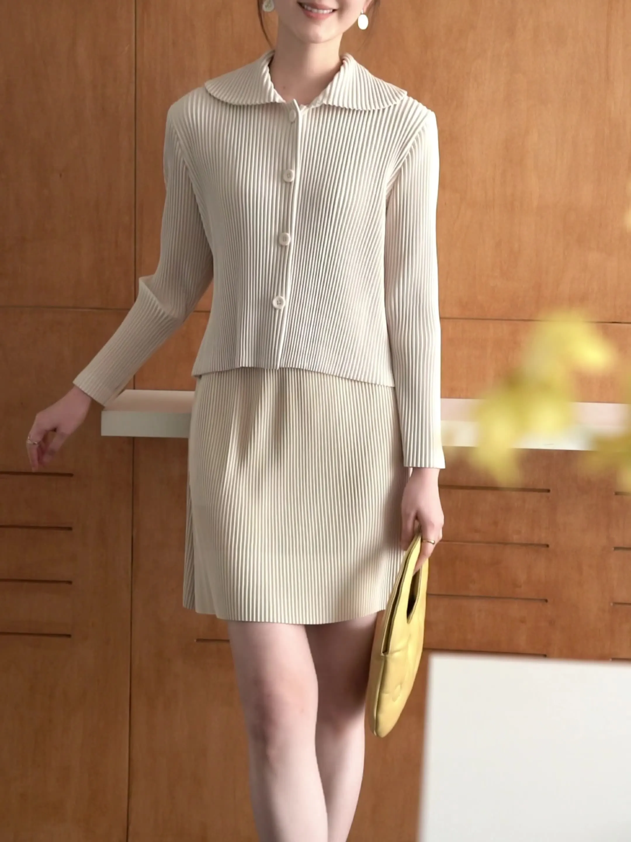 Miyake2024SpringNewPleatedShortJacketVerticalStripeTurndown