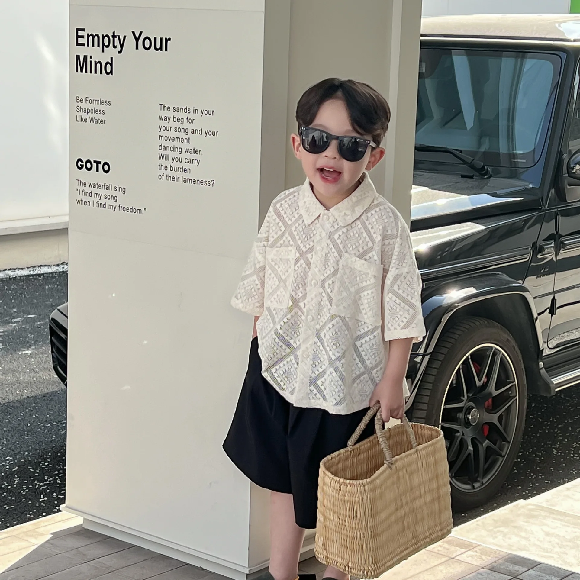 할로우 아웃 통기성 시원한 뜨개질 베이지 반팔 셔츠, 소년 루즈 탑, 여름 휴가