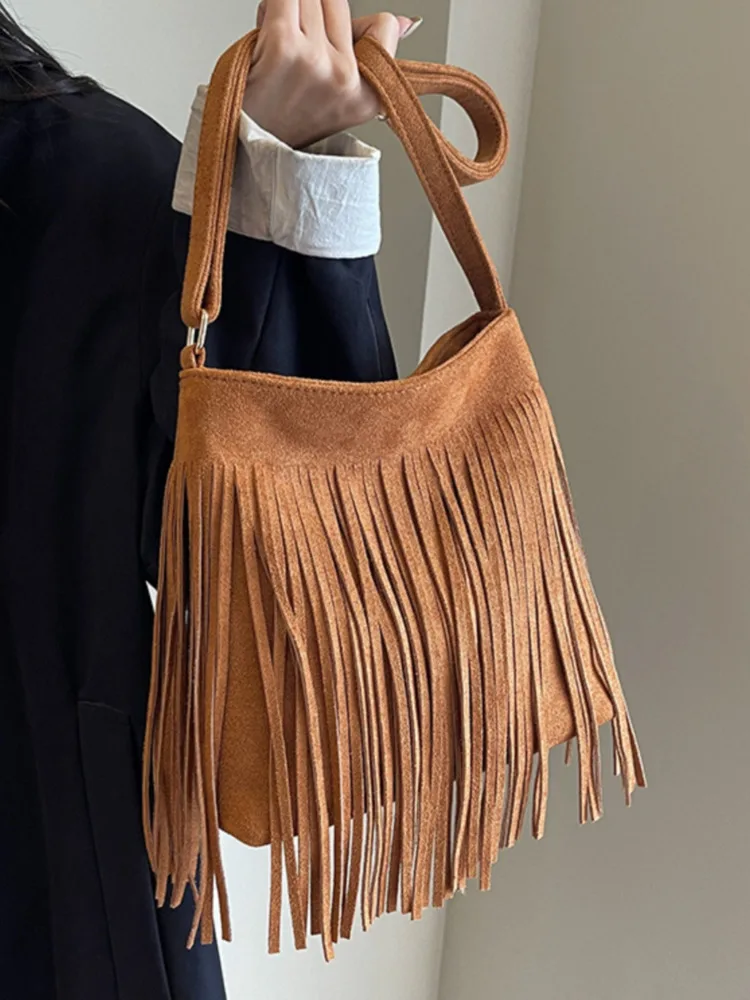 Suede Tassels Shoulder Bags For Women PU Leather Female 2023 Trend Winter Fashion Simple Bucket Bag Handbag Small Crossbody Bags