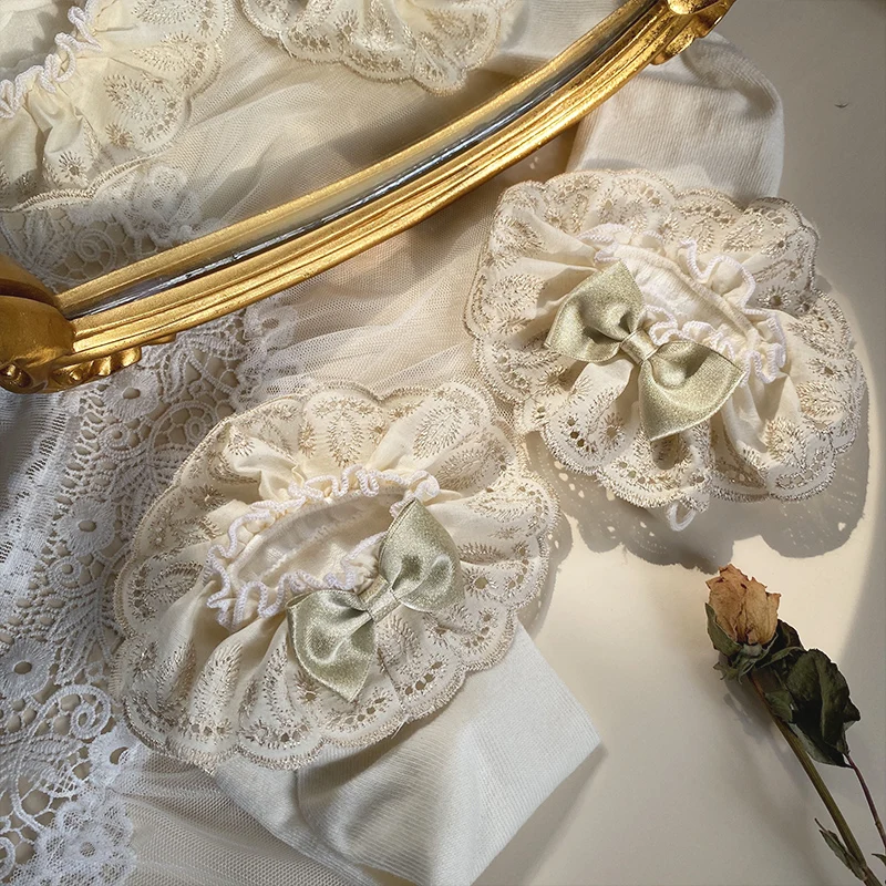 Retro Lace Embroidered Bow Champagne Gold Lace Pure Cotton Socks Lolita Maiden Girls Lace Socks Spring and Autumn Socks