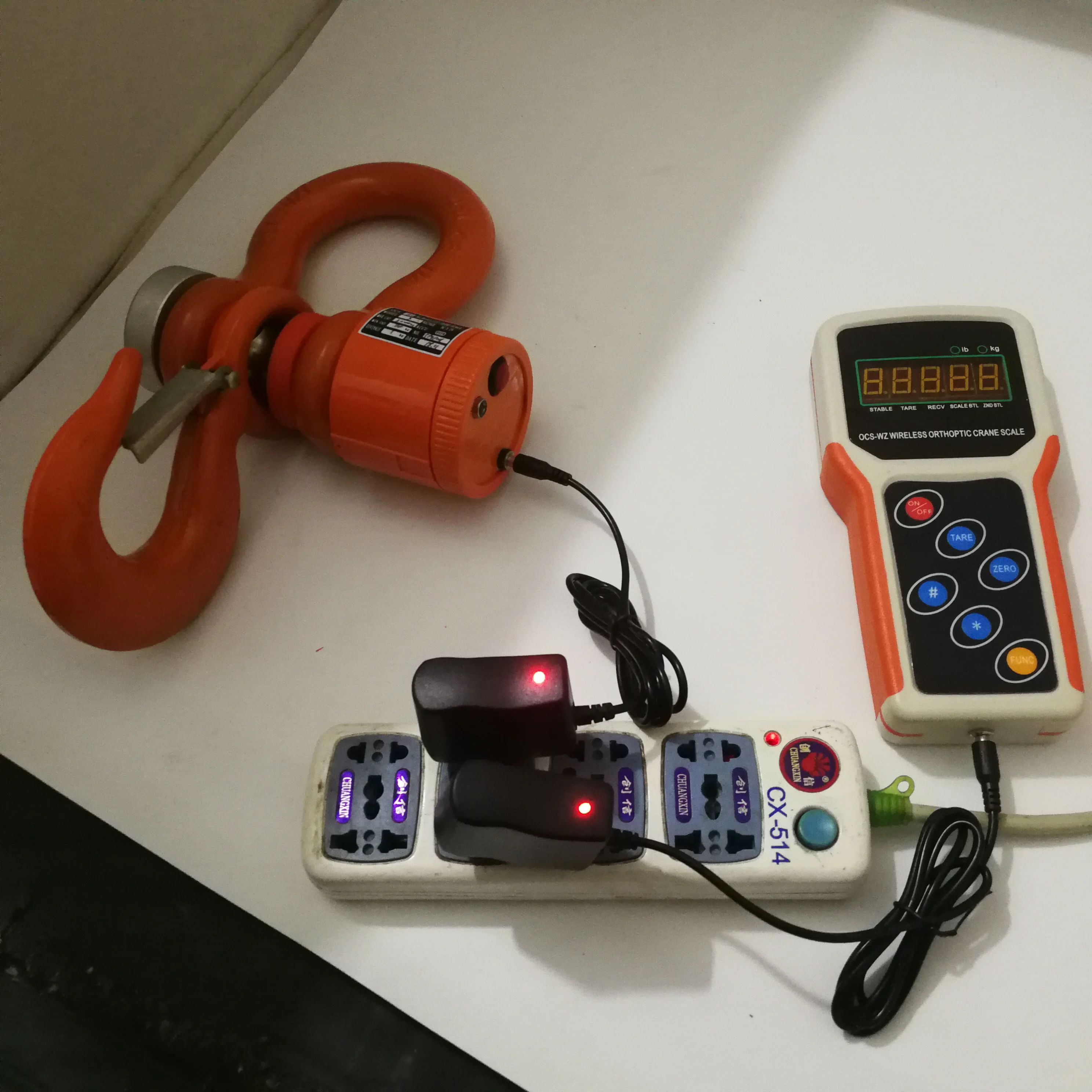 Wireless Digital Crane Scale 2T/3T 2000kg 3000kg Heavy Duty Industrial Hanging Scale with Remote Handheld Meter detail image 6
