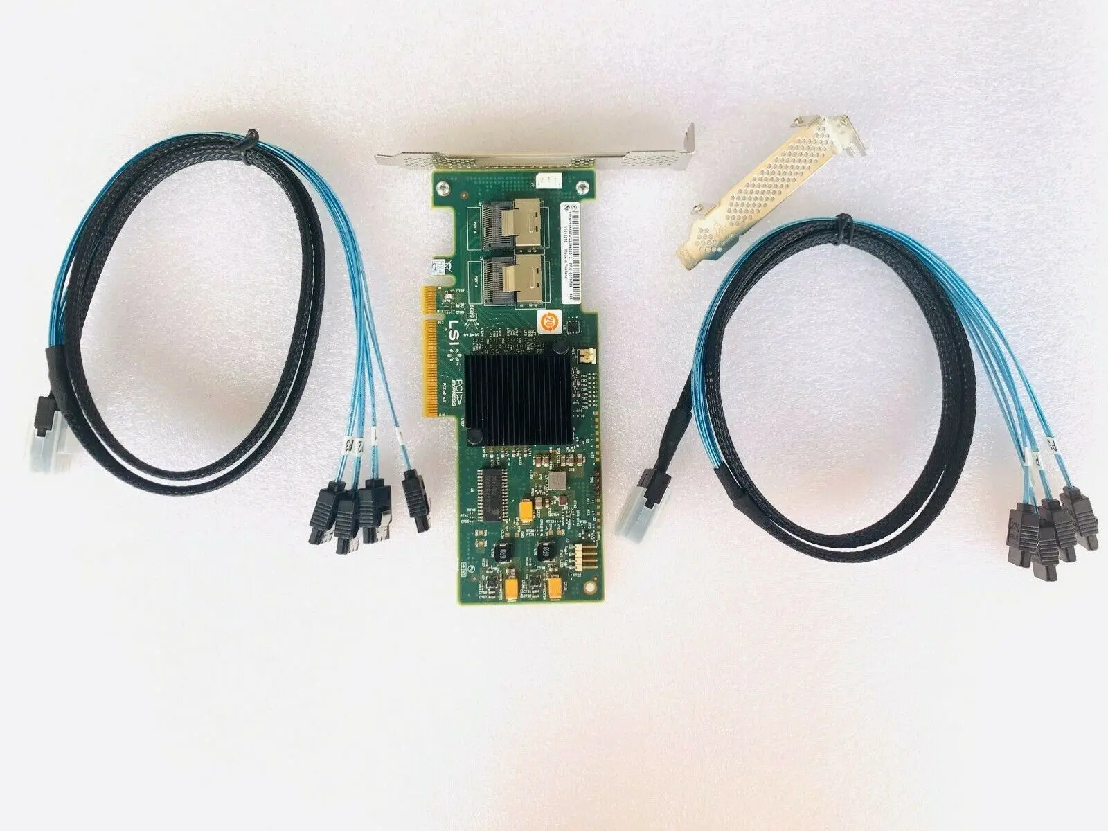 

LSI 9211-8i 6G SAS HBA FW:P20 IT Mode ZFS frenas unRAID 2 * SFF-8087 SATA
