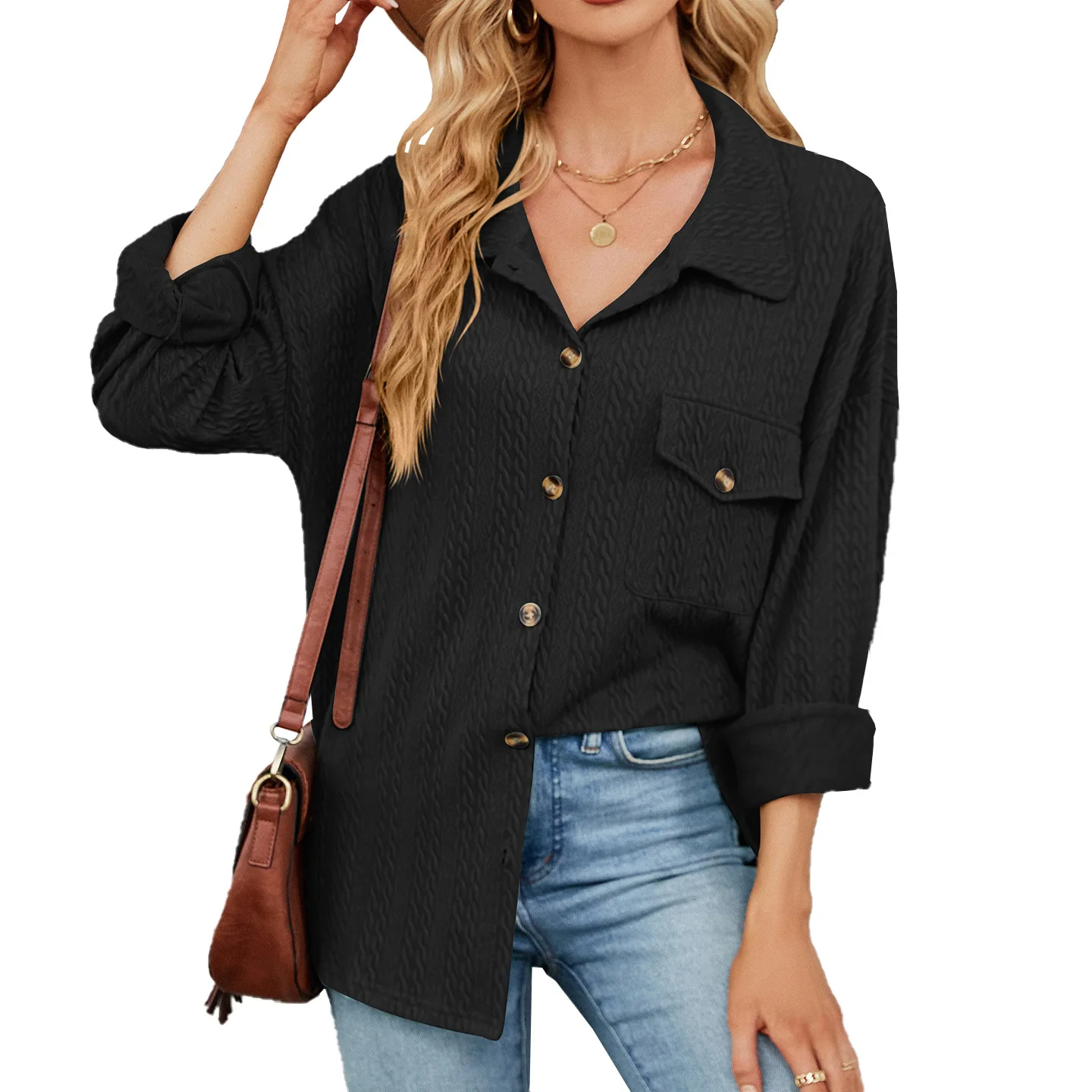 Рисунок 5 - Женское трикотажное пальто с V-образным вырезом