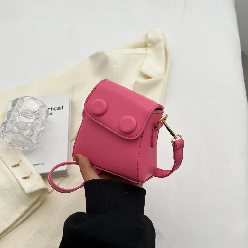 

Летняя миниатюрная сумка через плечо для телефона, новинка 2024, Женская Индивидуальная сумка на одно плечо, милая повседневная женская сумка в стандартном стиле