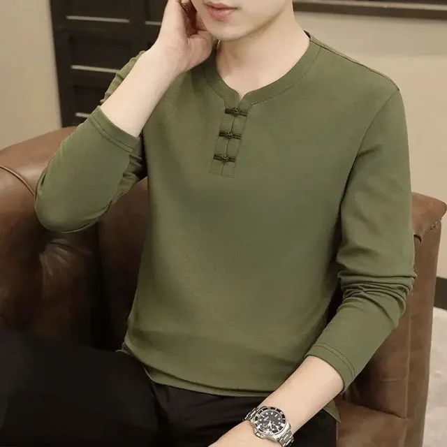 가을과 겨울에 완벽한 따뜻하고 스타일리시한 남성용 스웨트 셔츠