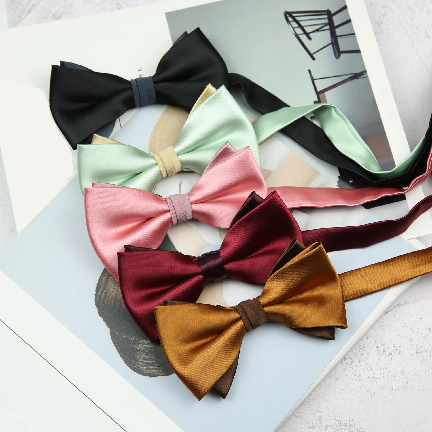 

Linbaiway Many Color Bowties for Mens Polyester Bowknot Formal Dress Bow Ties for Man Business Gravatas Slim Cravat