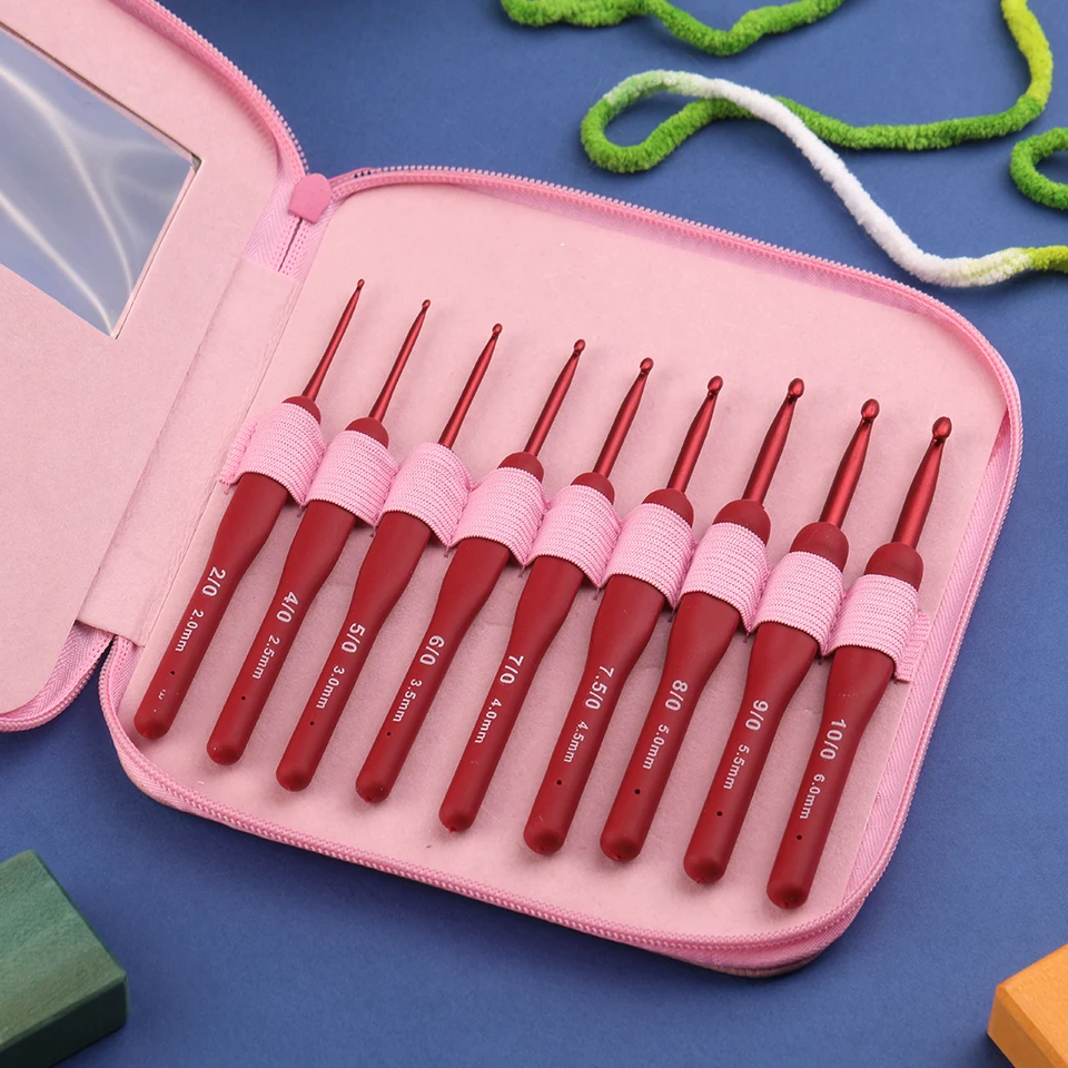 9Pcs Red Crochet Hooks Set with Silicone Handle Knitting Needles Tools with Pink PU Bag Size 2.0mm To 6.0mm