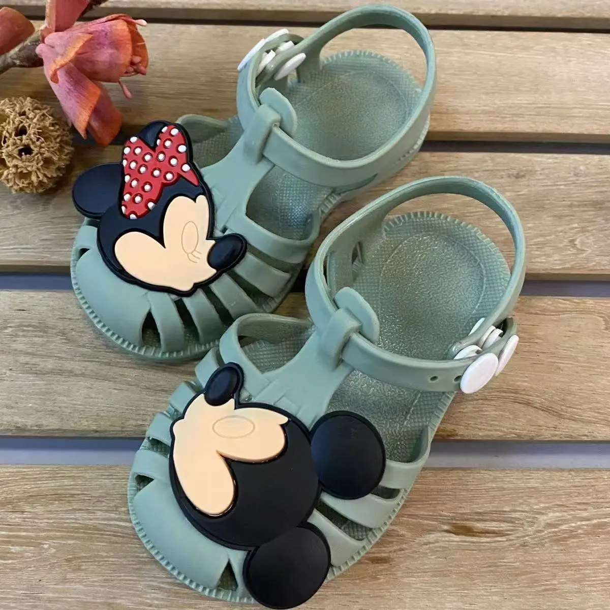 Kids Sandals New popular cartoon mickey Minnie mouse versatile EVA slippers for boys and girls fashionable soft soled non slip kids shoes,children sandals,kids sandals