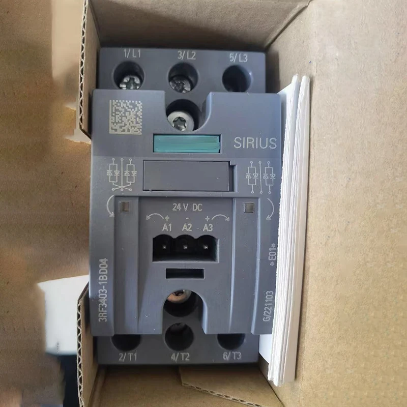 3RF3403-1BD04 For Siemens 3-phase Semiconductor Contactor 4 3RF3403-1BD04 For Siemens 3-phase Semiconductor Contactor - Image 2