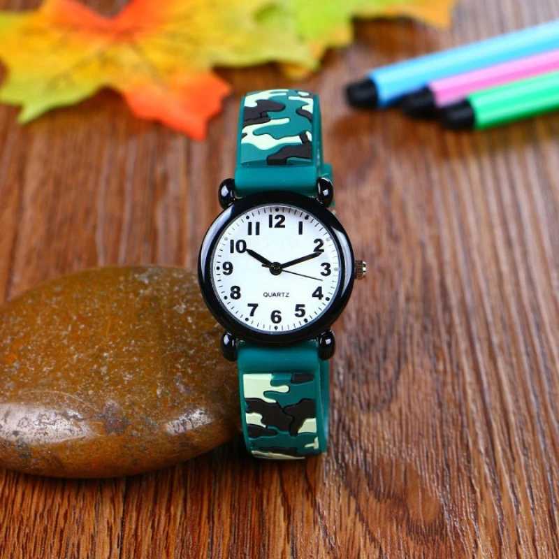 Children's Camouflage Military-Style Watch in Army Green