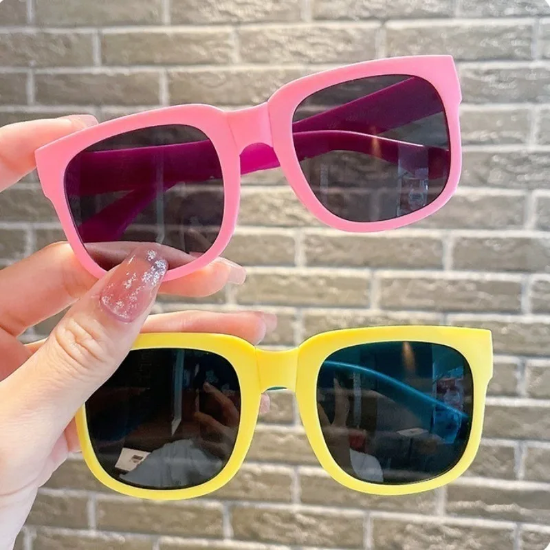 2PCS Foldable Sunglasses For Baby Kids Fashion Sun Glasses Boys Girls Folding Eyewear UV400 with Case