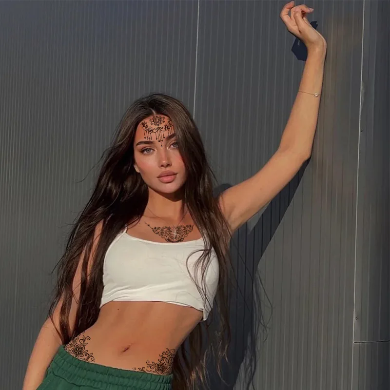 Рисунок 3 - Женская травяная тату-наклейка с рисунком Тотем