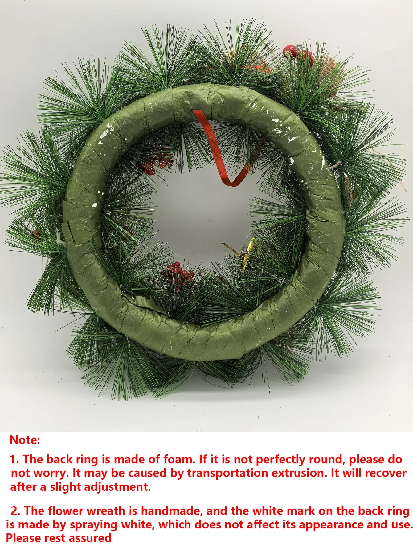 Julkrans för ytterdörr med kottar och snöflingor_voghion.com