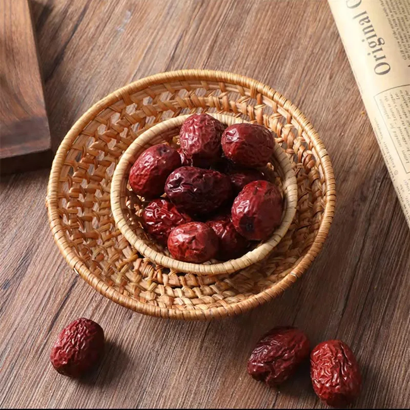 Description Picture 6 of itemRattan Woven Tray Convenience Store Handmade Round Basket Food Craft Rattan Tray for Food Fruit Storage Breadbasket Organizer