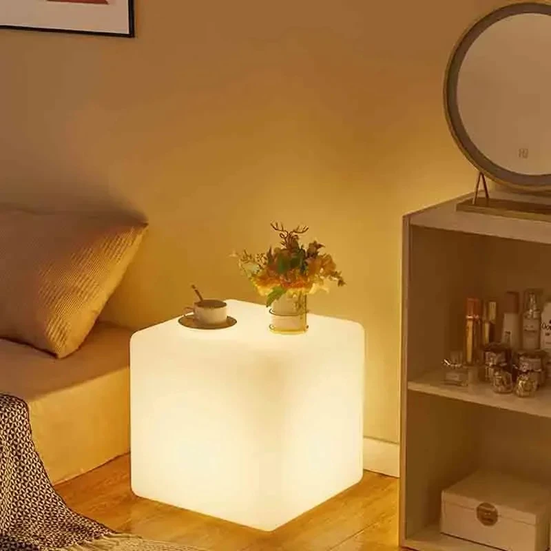 Lámpara De Pie con luz Led, lámpara De Pie minimalista De resina, estética nocturna, Inteligente, decoración De habitación