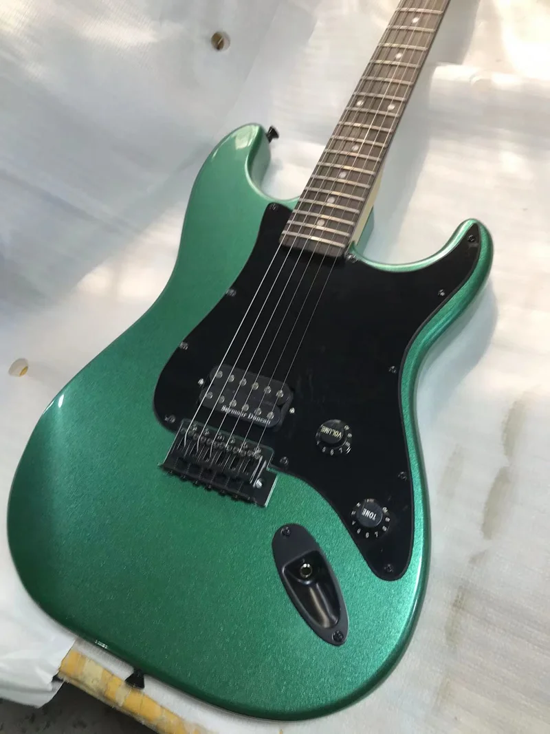 Free delivery,High quality ST style electric guitar,Black hardware,Real