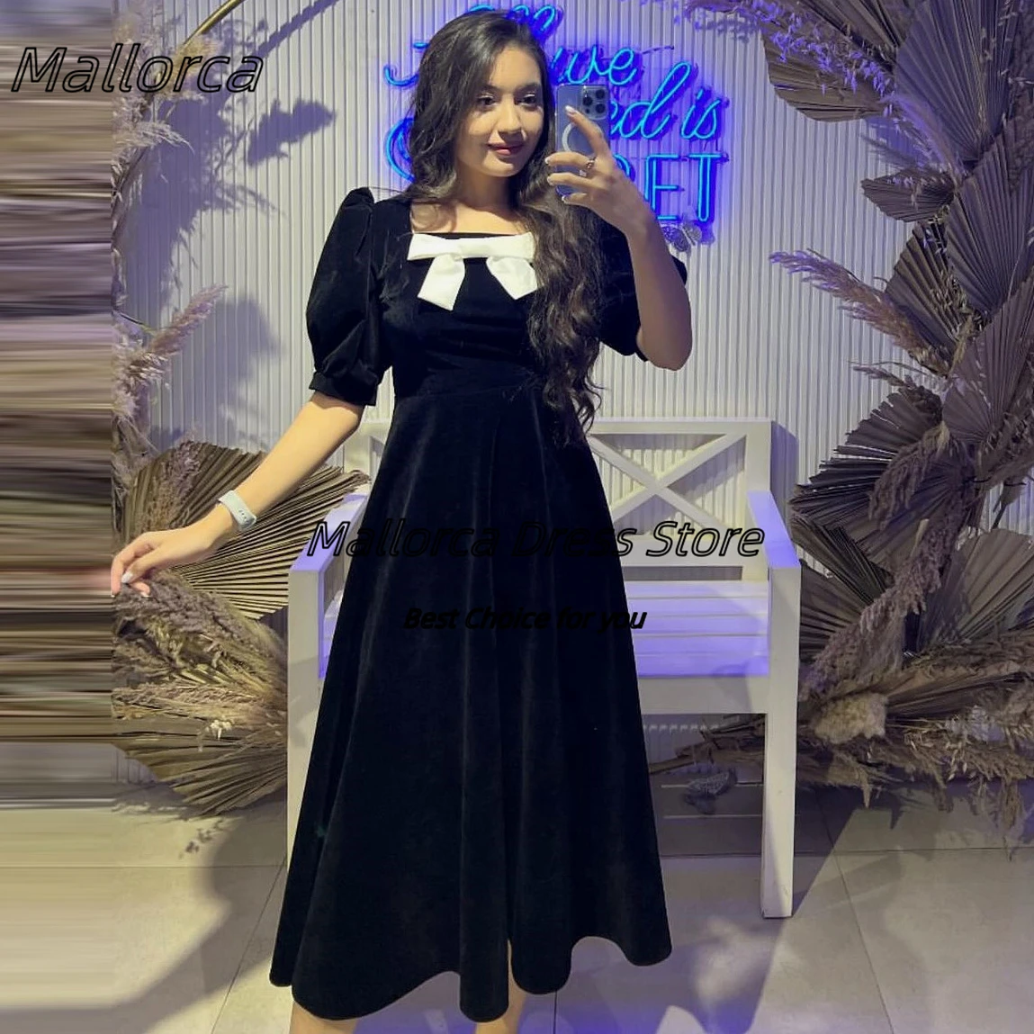 

Mallorca Black Velour Prom Dresses with Bow Square Neck Graduation Party Dress Short Sleeves A Line Wedding Guests Wear Gowns