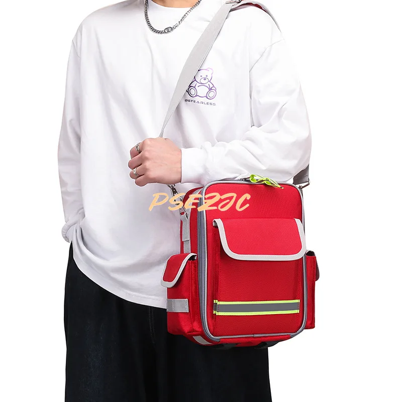 Outdoor Household Fire Protection Multifunctional Portable Medical Bag Vehicle Mounted Emergency Kit
