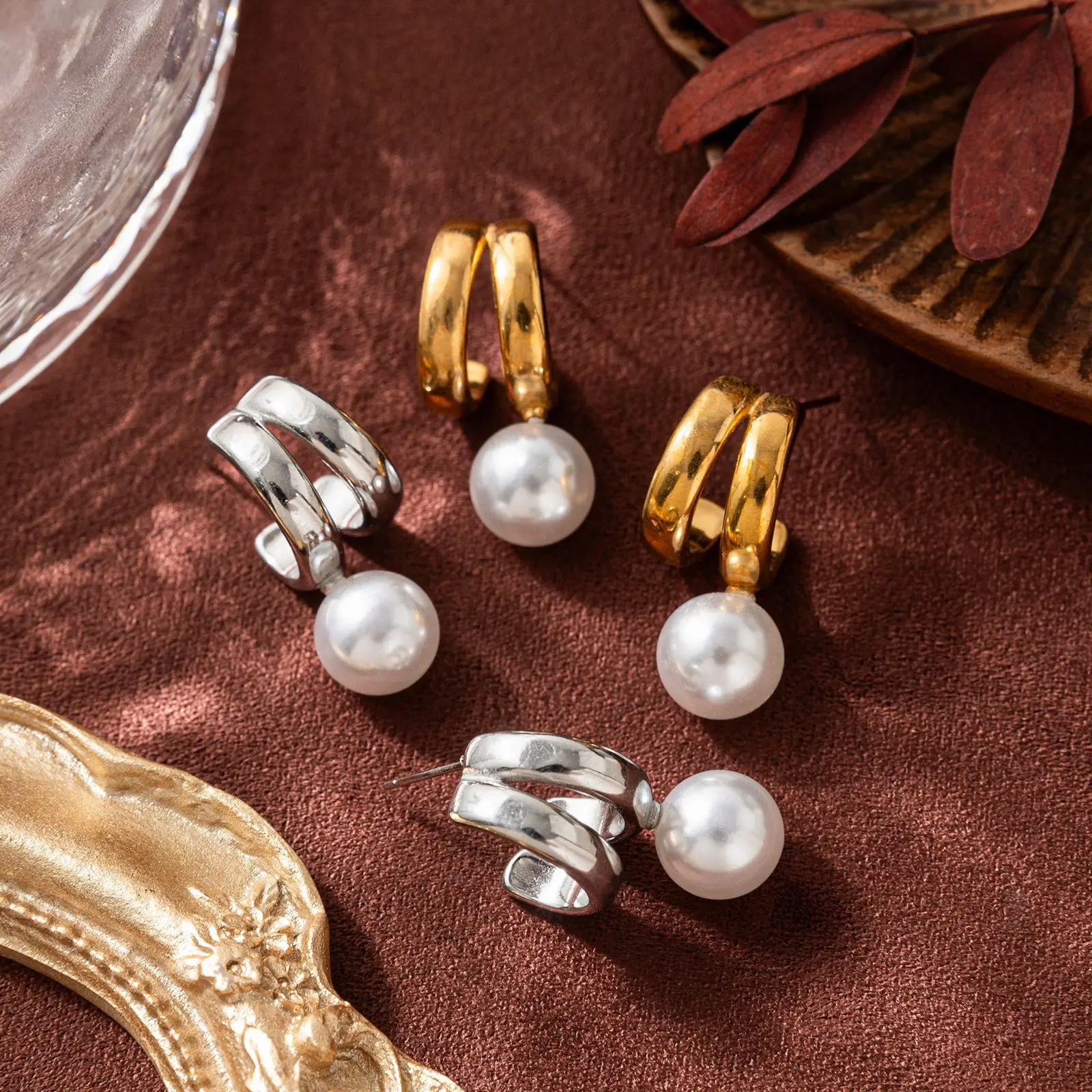 PVD Statement Hollow Out Double Metal CC Huggie Earring Waterproof Polished 18K Gold Plated Pearl Pendant Ear Hoops Chic Jewelry