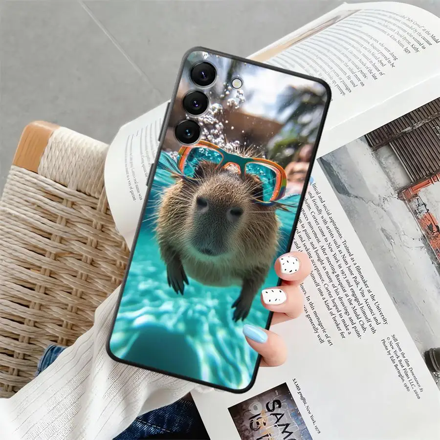 Adorable Capybara Pattern Phone Case Cover