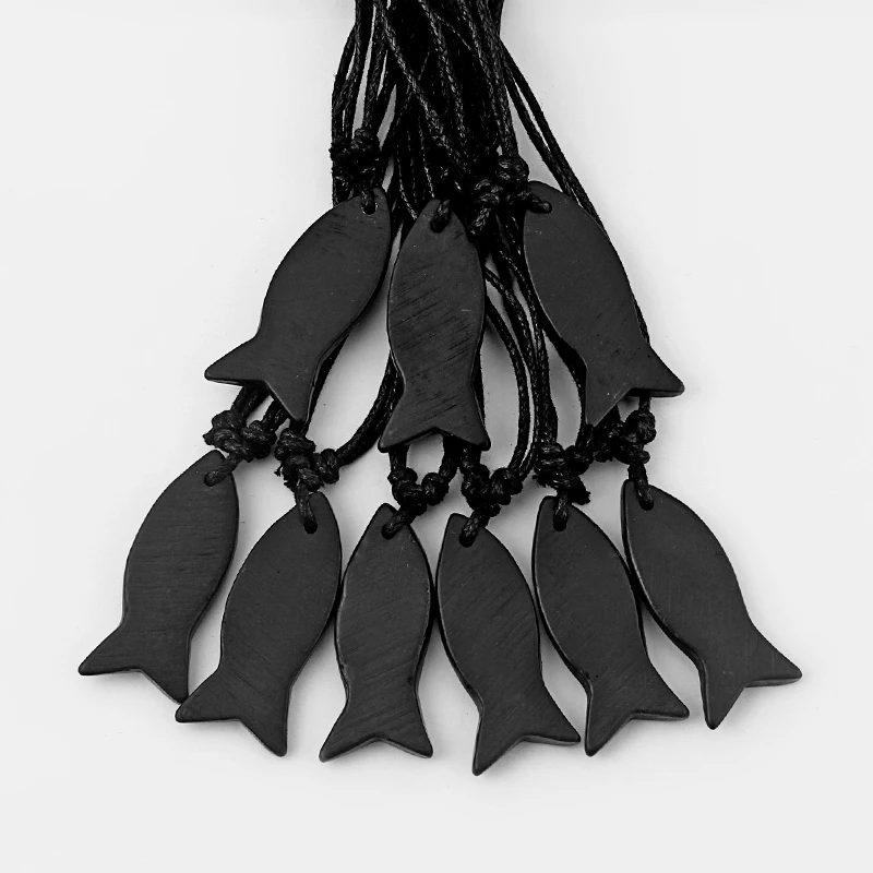 12pcs Ethnic Tribe Fish Pattern Shape Pendant Necklace Resin Charms Necklace Unisex Fashion Choker Jewelry Wholesale