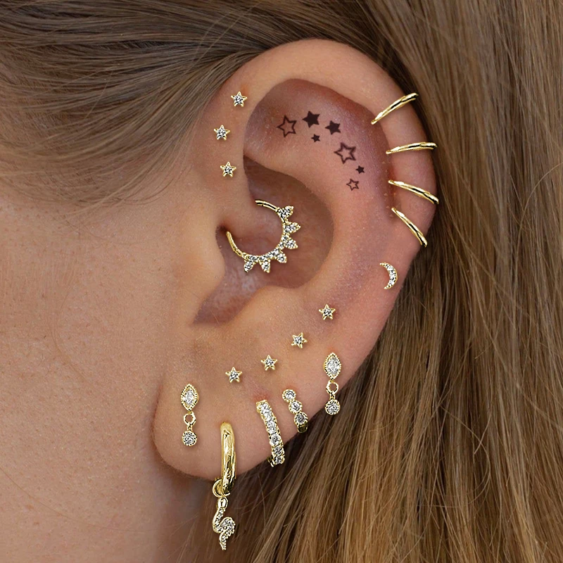 HelixConchPiercingSlangOorbellenVoorVrouwenZilverKleurMoon