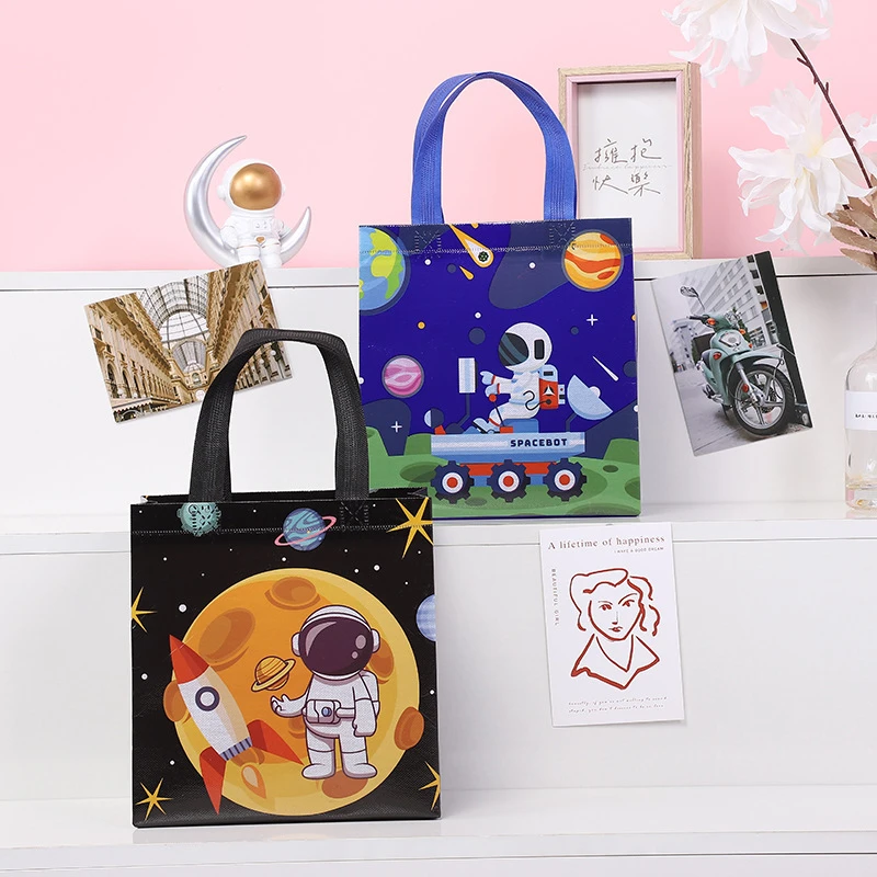 StoBag Non Woven Bag Astronaut Gift Tote Bag Spaceman Series Cartoon Wrapping Clothes Book For Children's Day Kids Party Suppily