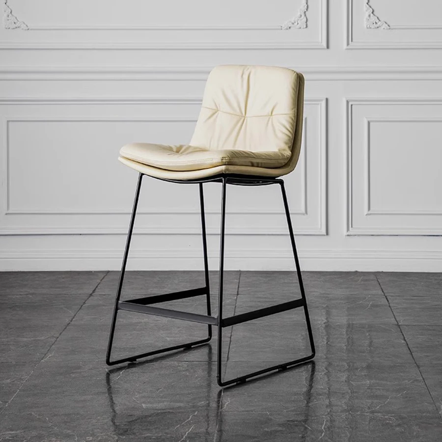 Silla reclinable de cuero para Bar, mueble de lujo, estilo europeo, Vintage y japonés, color blanco y negro, para oficina y cafetería