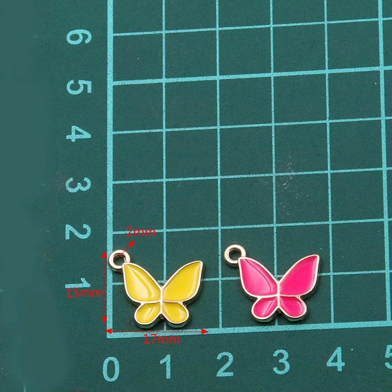 20 szt 15*17mm 7 kolor nowy stop metalu kropla oleju Pretty Butterfly Charms wisiorek z motywem zwierzęcym dla DIY bransoletka naszyjnik tworzenia biżuterii