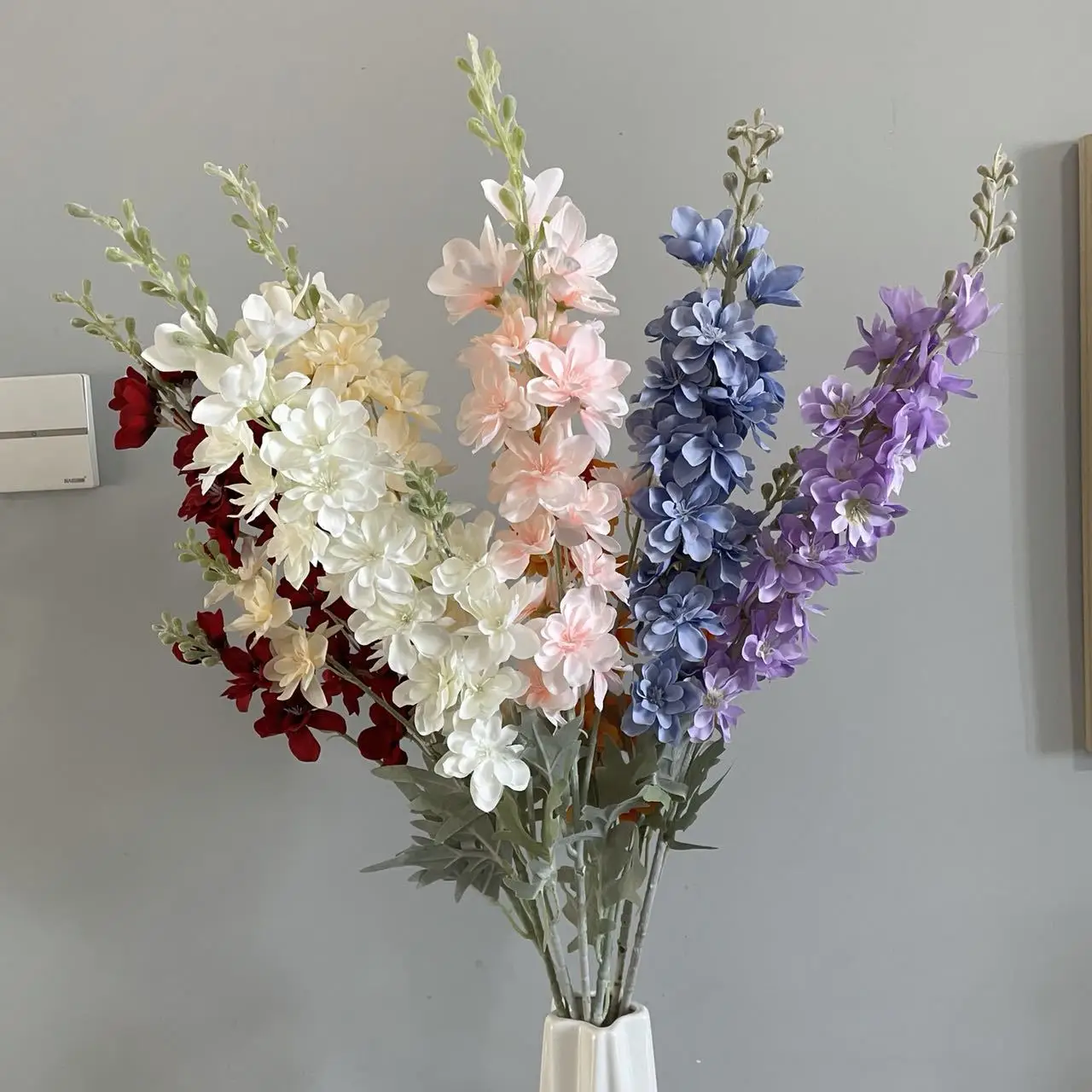 5 Stück Delphinium-Flockblumen, künstliche Blumen für Hochzeitsdekoration, Blumenreihe, Kunstseidenblumen für Zuhause, Hotel, Partydekoration
