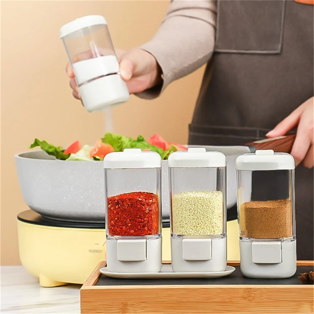 Salt shaker stoppers Press-Type Quantitative Salt Shaker Each Press 2g Clear Seasoning Bottle 140ml Sealed Design Moisture Proof Dustproof