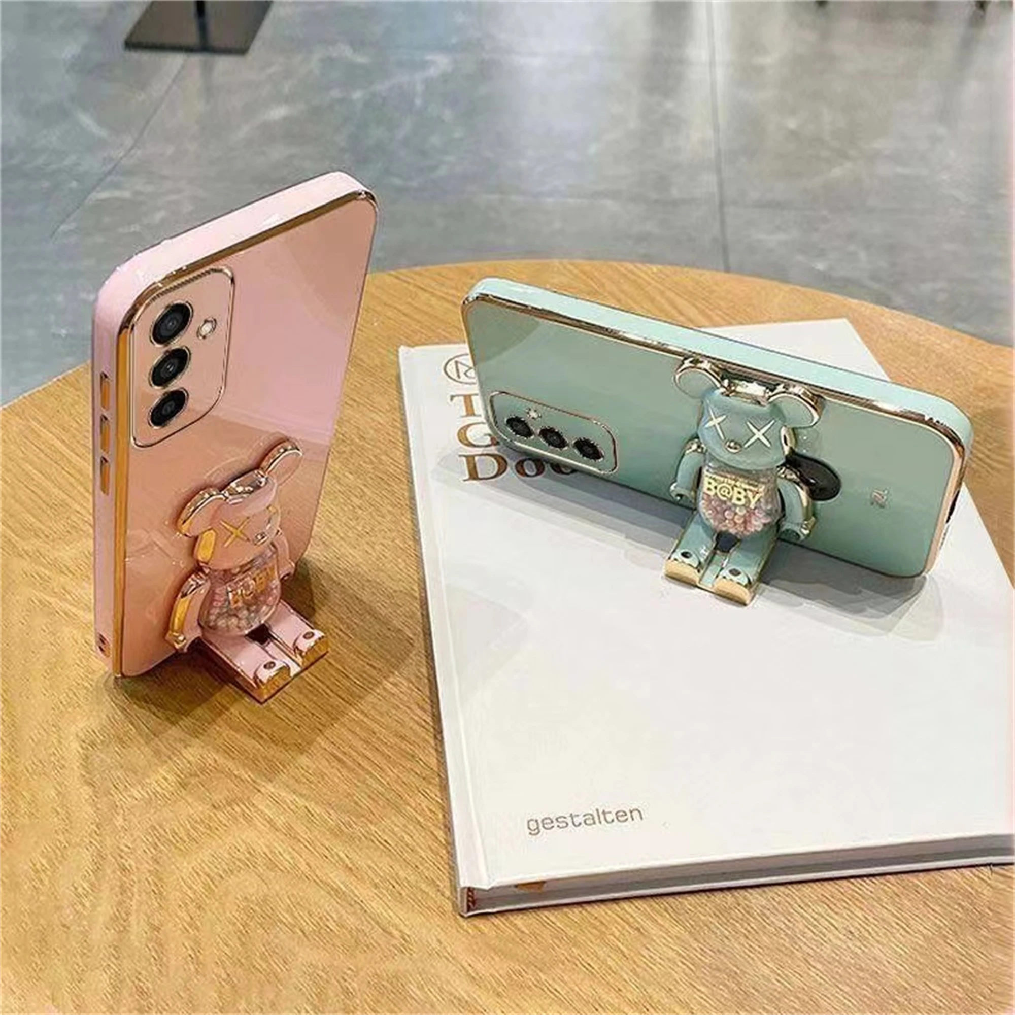 

Plated Cartoon Bear With Stand Phone Case for Samsung Galaxy Buddy 2 M23 M31 M32 M42