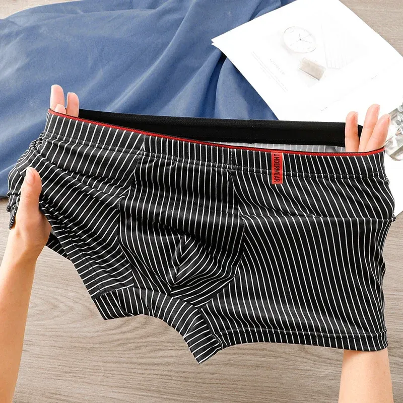 New Men's Underwear Men's Antibacterial Breathable Boxer Shorts Head Striped Sport Loose Men's Pants Boxer Shorts