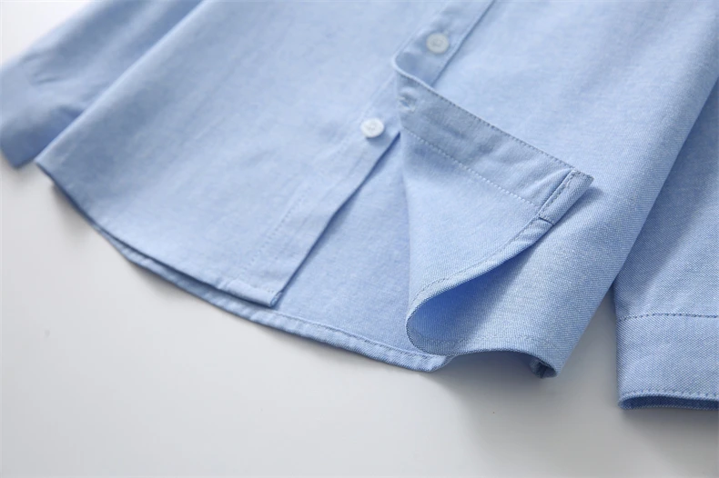 الأزياء القمصان للأطفال الأكمام الطويلة ربيع 2026 شارع جديد ملابس عادية اتجاه طباعة الرسالة الهندسية قميص الأطفال القمصان القطن قميص الحفلة قميص الأطفال الوسيم الخريف مصمم ملابس الأطفال