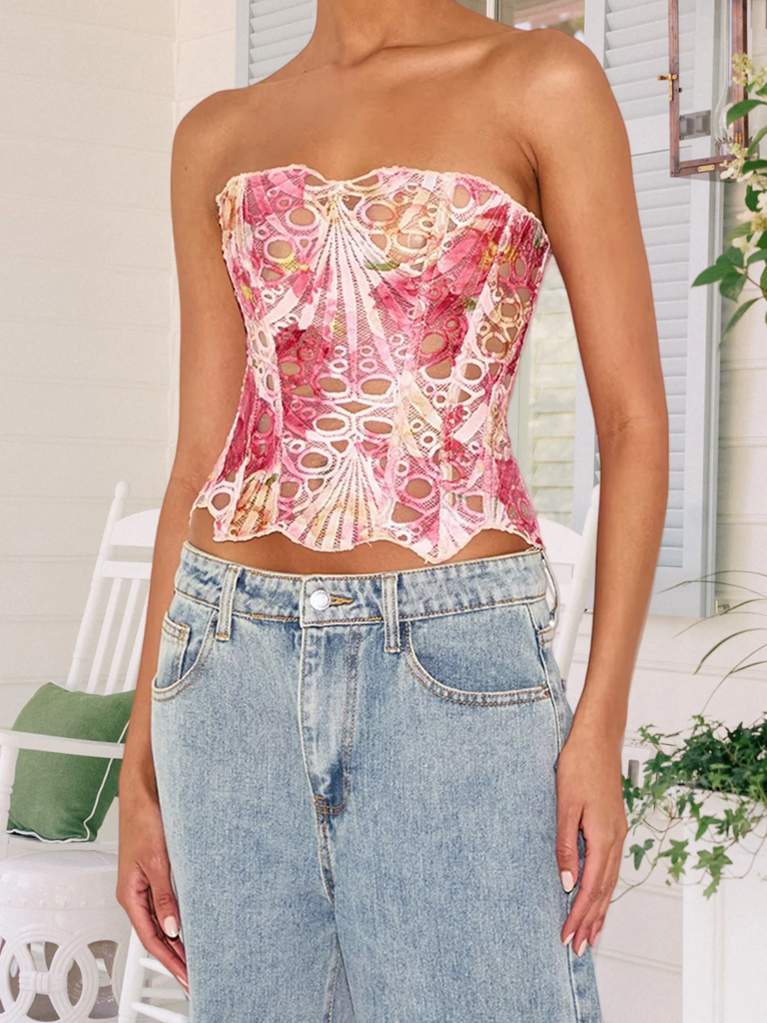 Elegant Lace-Up Floral Print Bandeau Top with Cutout Back and Corset Detailing Perfect for Chic Street Style