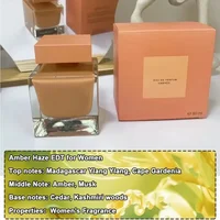 Eau de parfum pour femme, flacon carré transparent, parfum floral musqué, senteur longue durée, fragrance élégante pour tous les jours, rendez-vous galants, cadeau pour femme. 3
