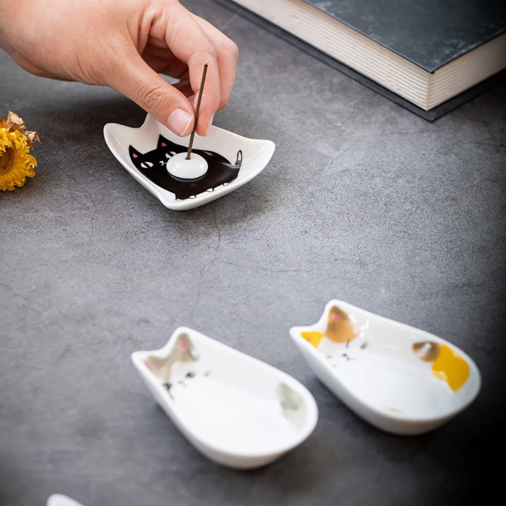 Description Picture 6 of item1Pc Ceramic Tiny Plate Kitten Shaped Seasoning Plate Creative Dessert Decoration Dishes Kitchen Tableware Accessories