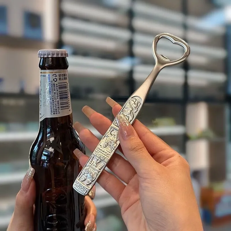 1/2pcs Exquisite luxury stainless steel personalized creative retro heart-shaped beer bottle opener bottle cap opener