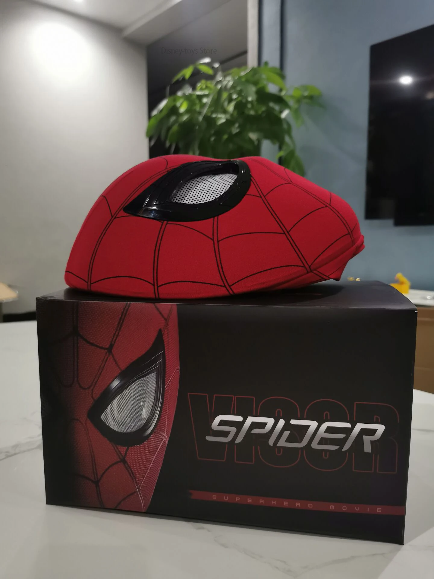Spider Man Can Blink Masks Cosplay Miles Headgear Moving Eyes Model Party Props Elastic Toys Adults Kids HalloweenChristmasGifts