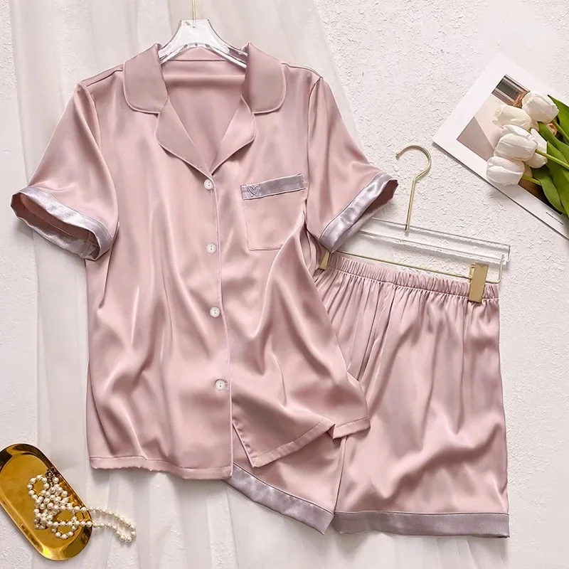 ملابس نوم نسائية مقاس كبير بيجامة حريرية للطالبات بتصميم جميل وأكمام قصيرة طقم ملابس نوم بلون سادة ملابس صوفية